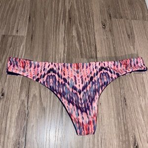 Reversible ola feroz bikini